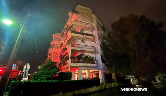 Αγρίνιο: Έβαλε φωτιά στο σπίτι και έκανε βουτιά θανάτου από την ταράτσα