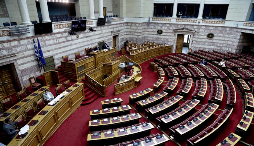 Όλες οι αλλαγές στο Δώρο Χριστουγέννων, στις υπερωρίες, τον νέο κατώτατο μισθό και οι προϋποθέσεις χορήγησης του επιδόματος ανεργίας