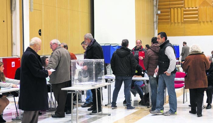 Γαλάζιο ντέρμπι μέχρι τέλους