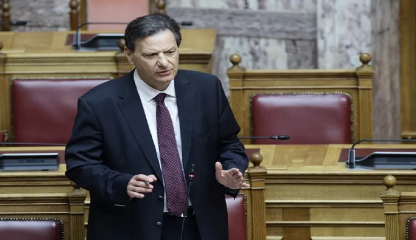 Νέα ευκαιρία επανένταξης στη ρύθμιση των 100 και 120 δόσεων – Tι σχεδιάζει το οικονομικό επιτελείο