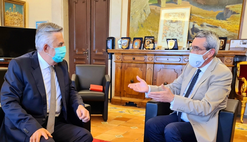 Tον Γενικό Πρόξενο της Τουρκίας στην Ρόδο Atif Sekercioglou, υποδέχθηκε ο Γ. Χατζημάρκος