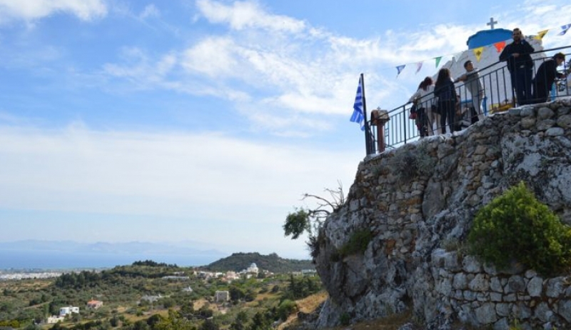 Εορτή του Αγίου Θεολόγου την Τρίτη το πρωί στο Λαγούδι