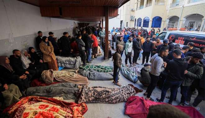 Γάζα: Πάνω από 350 νεκροί σε λίγες ώρες – Αιματοκύλισμα με τις ευλογίες Τραμπ