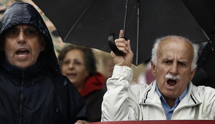 Πώς προστατεύονται όσοι συνταξιοδοτηθούν πριν από τα 55