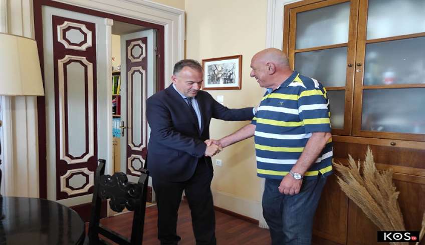 Εθιμοτυπική συνάντηση Υποψηφίου Βουλευτή ΝΔ Γιάννη Παππά, με τον Έπαρχο Κω-Νισύρου Ιωάννη Καμπανή