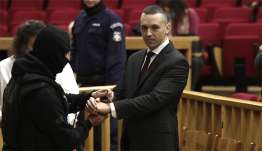 Αποφυλάκιση Κασιδιάρη: Με ταχυδακτυλουργίες επιχειρεί να παρακάμψει τη δικαιοσύνη και να κατέβει στις εκλογές