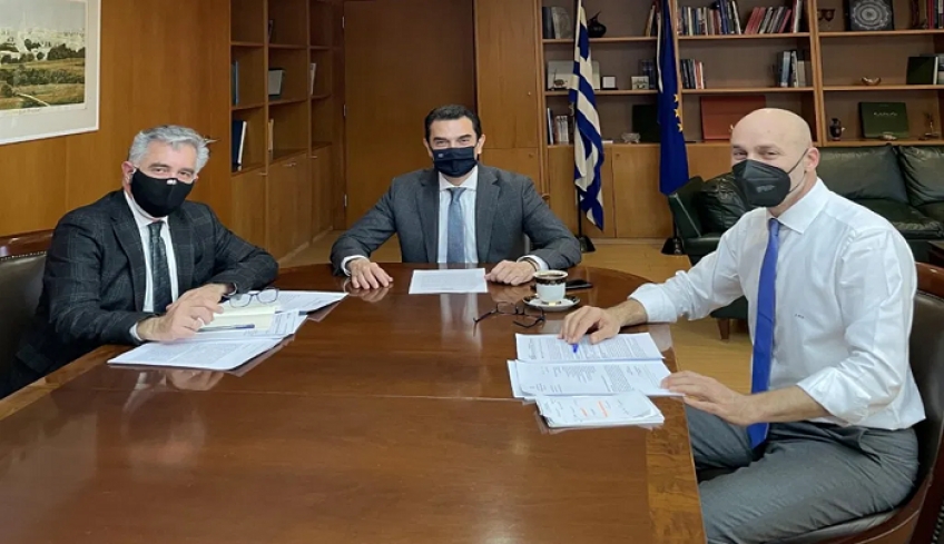 Συνάντηση Βασ. Υψηλάντη στο Υπ. Περιβάλλοντος για τους δασικούς χάρτες