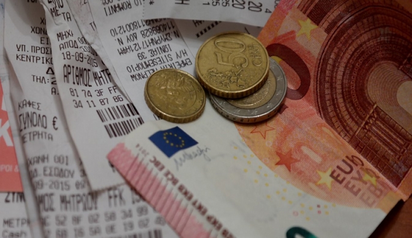Φορολογικές υποχρεώσεις 2020: Τι ισχύει για τις ηλεκτρονικές αποδείξεις - Ποιοι έχουν έκπτωση