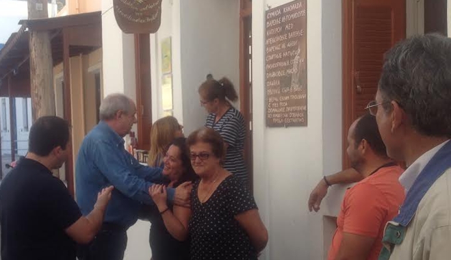 Τέρενς Κουίκ: Κατάντια κράτους, Βρέθηκε γιατρός να πάει στη Νίσυρο και τα χαρτία του χάθηκαν…