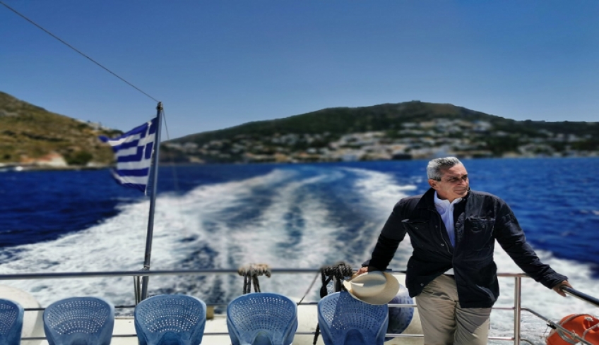Έντεκα υποτροφίες προκηρύσσει η Περιφέρεια Νοτίου Αιγαίου