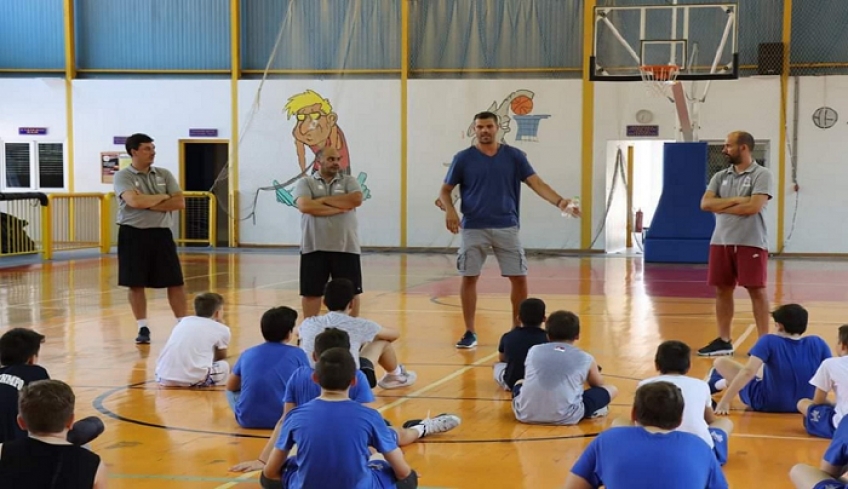 «Ζήσε Αθλητικά»: Νέες δράσεις και επισκέψεις σε αθλητικά σωματεία και Ακαδημίες