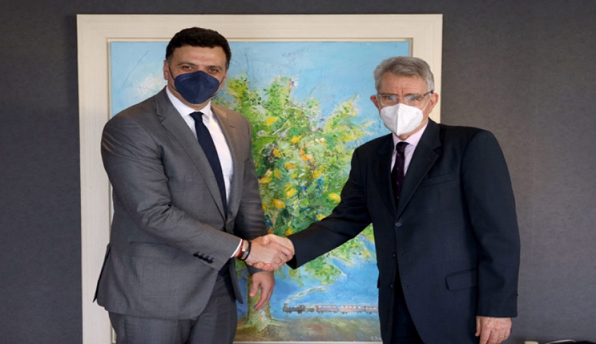 Συνάντηση Κικίλια-Πάιατ: Στις 7 Μαρτίου, νωρίτερα από κάθε άλλη χρονιά, ξεκινούν οι πτήσεις από τις ΗΠΑ