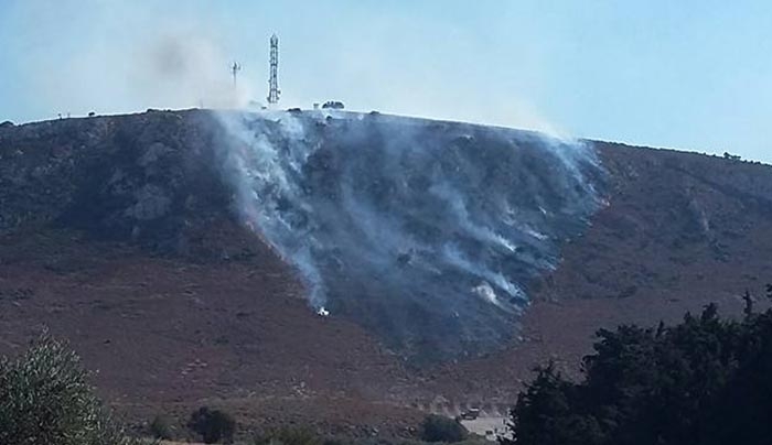 ΦΩΤΙΑ στoν Προφήτη Ηλία, στο Λινοπότι
