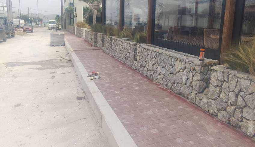 Σε εξέλιξη οι εργασίες ανάπλασης της α΄ φάσης κεντρικής οδού στο Τιγκάκι