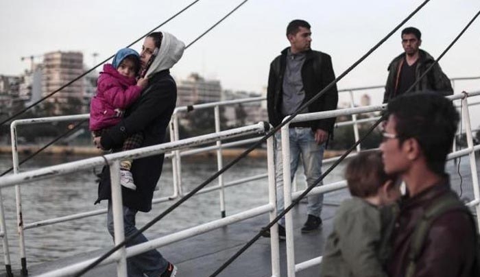 Στο λιμάνι του Πειραιά κατέπλευσε το «Αριάδνη» με 1.775 πρόσφυγες