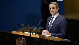 Οι εταιρείες τεχνητής νοημοσύνης πρέπει να λαμβάνουν άδειες βάσει συγκεκριμένων απαιτήσεων