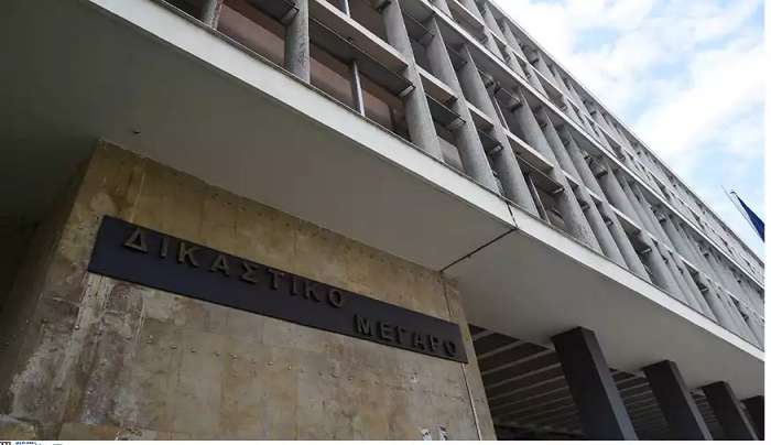Έκαναν φτερά 140.000 ευρώ από τον Δικηγορικό Σύλλογο Θεσσαλονίκης: «Έφερναν αποδείξεις για σκιές ματιών αντί για αντισηπτικά»