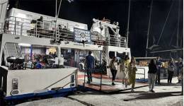 Πολύωρη ταλαιπωρία για τους επιβάτες του «Dodekanisos Express» που παραμένει δεμένο στο λιμάνι της Τήλου, το πλήρωμα ξεπέρασε το όριο εργασίας